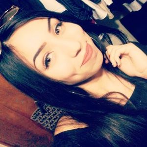 Meet your Posher, Raylene